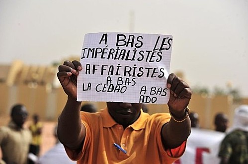 François Hollande le guerrier : l'intervention impérialiste française au Mali